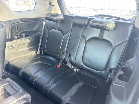 Used 2025 Honda Pilot EX-L image 22