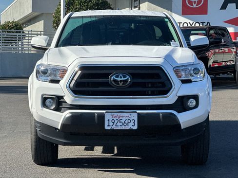 Used 2022 Toyota Tacoma SR5 image 7
