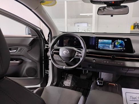 Used 2024 Nissan Ariya AWD image 69