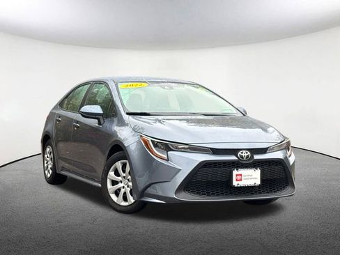 Certified 2022 Toyota Corolla LE image 2