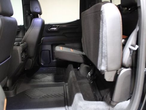 Used 2024 GMC Sierra 1500 AT4 w/ Technology Package image 35