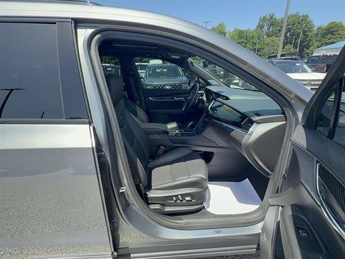 Used 2021 Cadillac XT6 Sport AWD/4WD image 22