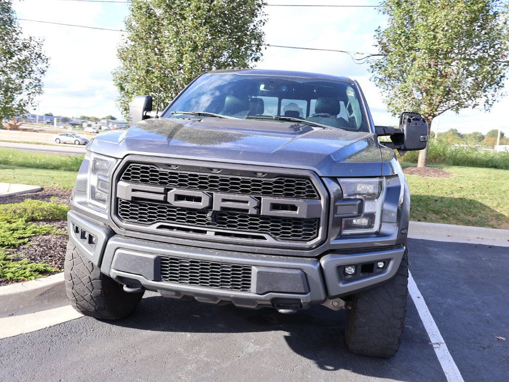 Used 2017 Ford F150 Raptor w/ Equipment Group 802A Luxury AWD/4WD image 2