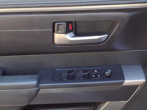 Used 2023 Toyota Tundra SR5 w/ SR5 Convenience Package AWD/4WD image 18