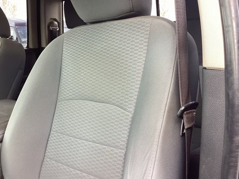 Used 2017 RAM 1500 Classic SLT image 10