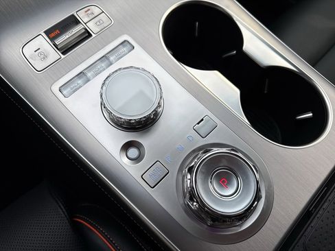 New 2026 Genesis GV70 3.5T Sport Advanced image 5