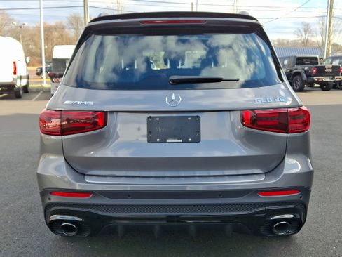 New 2025 Mercedes-Benz GLB 35 AMG 4MATIC image 5