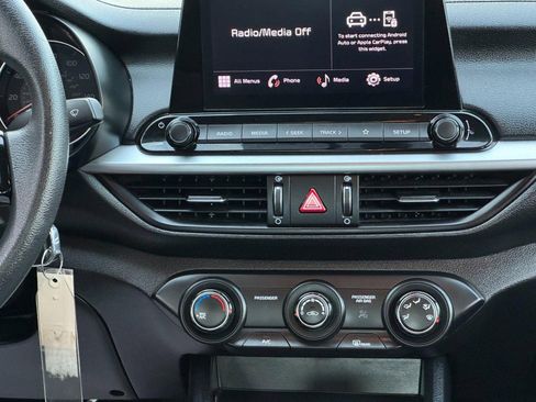 Used 2024 Kia Forte LXS image 15