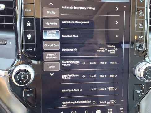 New 2026 RAM 1500 Laramie AWD/4WD image 8