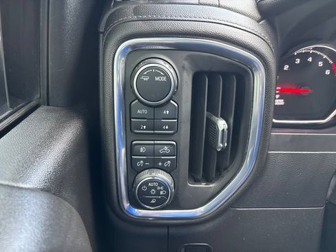 Used 2022 Chevrolet Silverado 2500 LTZ w/ LTZ Plus Package AWD/4WD image 17