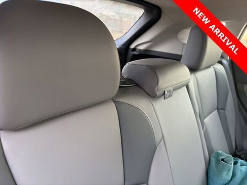 Used 2021 Subaru Crosstrek 2.5i Sport w/ Moonroof Package image 18