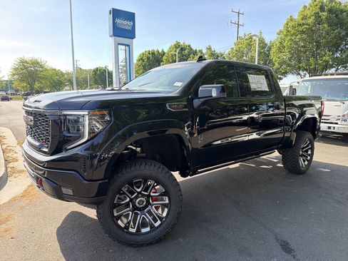 New 2026 GMC Sierra 1500 AT4 w/ AT4 Premium Package AWD/4WD image 5