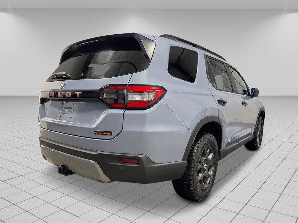 New 2026 Honda Pilot TrailSport image 5