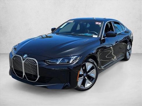 Used 2025 BMW i4 eDrive40 RWD image 1