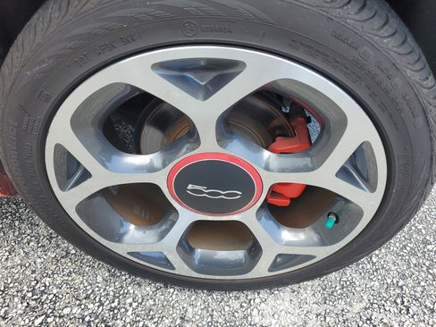 Used 2016 FIAT 500 Sport image 6