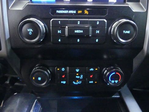 Used 2019 Ford F150 XLT w/ Equipment Group 302A Luxury AWD/4WD image 15