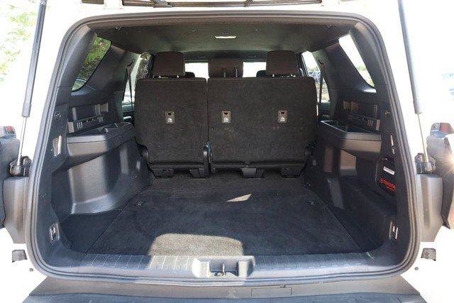 Used 2025 Toyota 4Runner SR5 AWD/4WD image 7