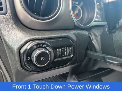 Used 2019 Jeep Wrangler Unlimited Sport S AWD/4WD image 16