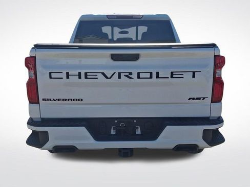 Used 2024 Chevrolet Silverado 1500 RST w/ Redline Edition AWD/4WD image 5