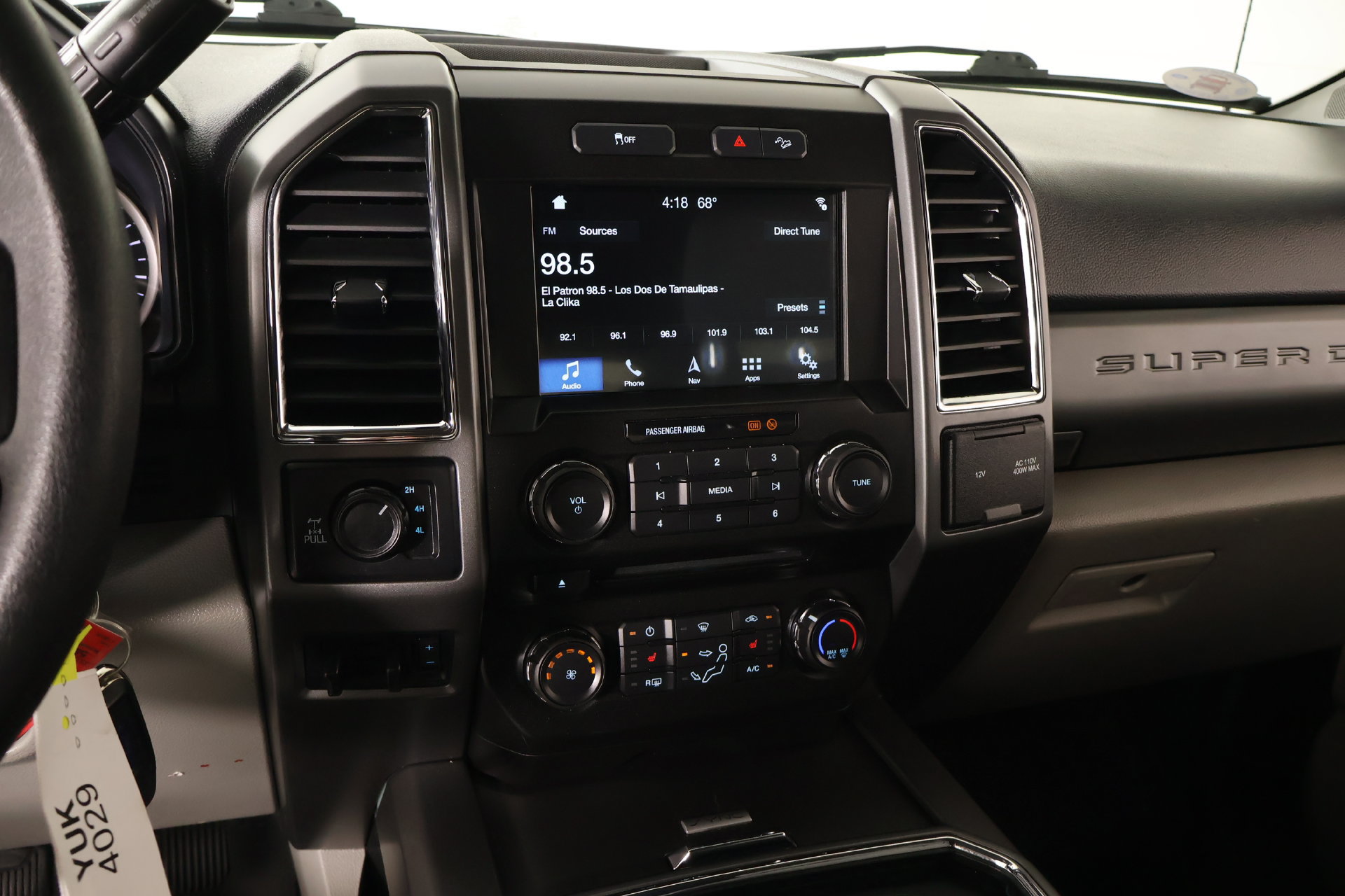 Used 2018 Ford F250 XLT w/ XLT Premium Package AWD/4WD image 5