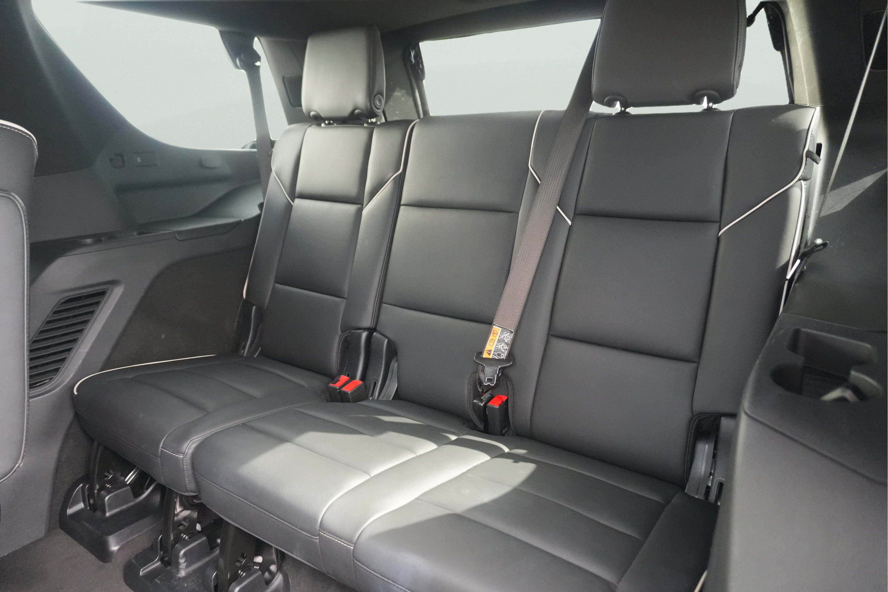 Used 2025 Cadillac Escalade Premium Luxury AWD/4WD image 24