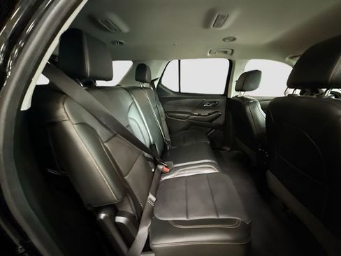 Used 2020 Chevrolet Traverse LT AWD/4WD image 28