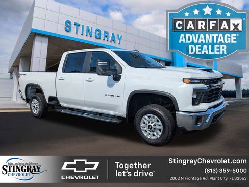 Used 2024 Chevrolet Silverado 2500 LT image 1