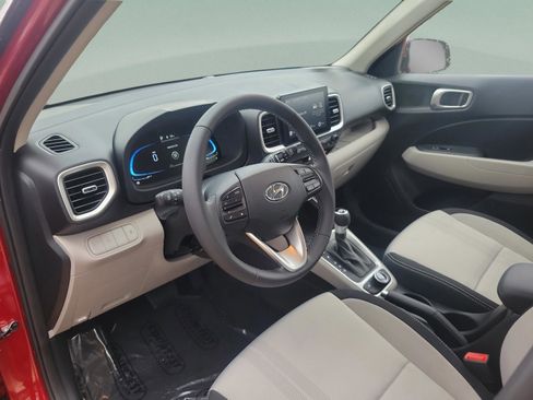 New 2026 Hyundai Venue SEL image 17