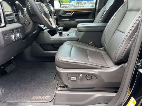 Certified 2023 GMC Sierra 1500 Denali w/ Denali Reserve Package AWD/4WD image 26