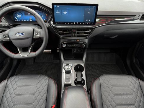 Used 2024 Ford Escape ST-Line Elite w/ Premium Technology Package AWD/4WD image 15