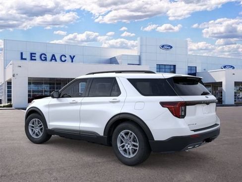New 2026 Ford Explorer Active w/ Active Comfort Package RWD image 4