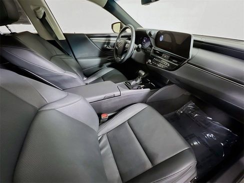 Used 2023 Lexus ES 350 image 25