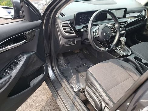 Certified 2024 Kia Seltos S AWD/4WD image 11