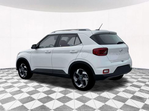 New 2026 Hyundai Venue SEL image 6