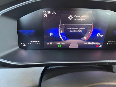 Used 2025 Volkswagen Jetta SE image 39