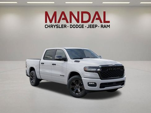 New 2026 RAM 1500 2WD Crew Cab image 5
