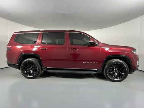 Used 2022 Jeep Wagoneer Series I w/ Convenience Group I AWD/4WD image 8