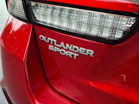 Used 2025 Mitsubishi Outlander Sport AWD image 5