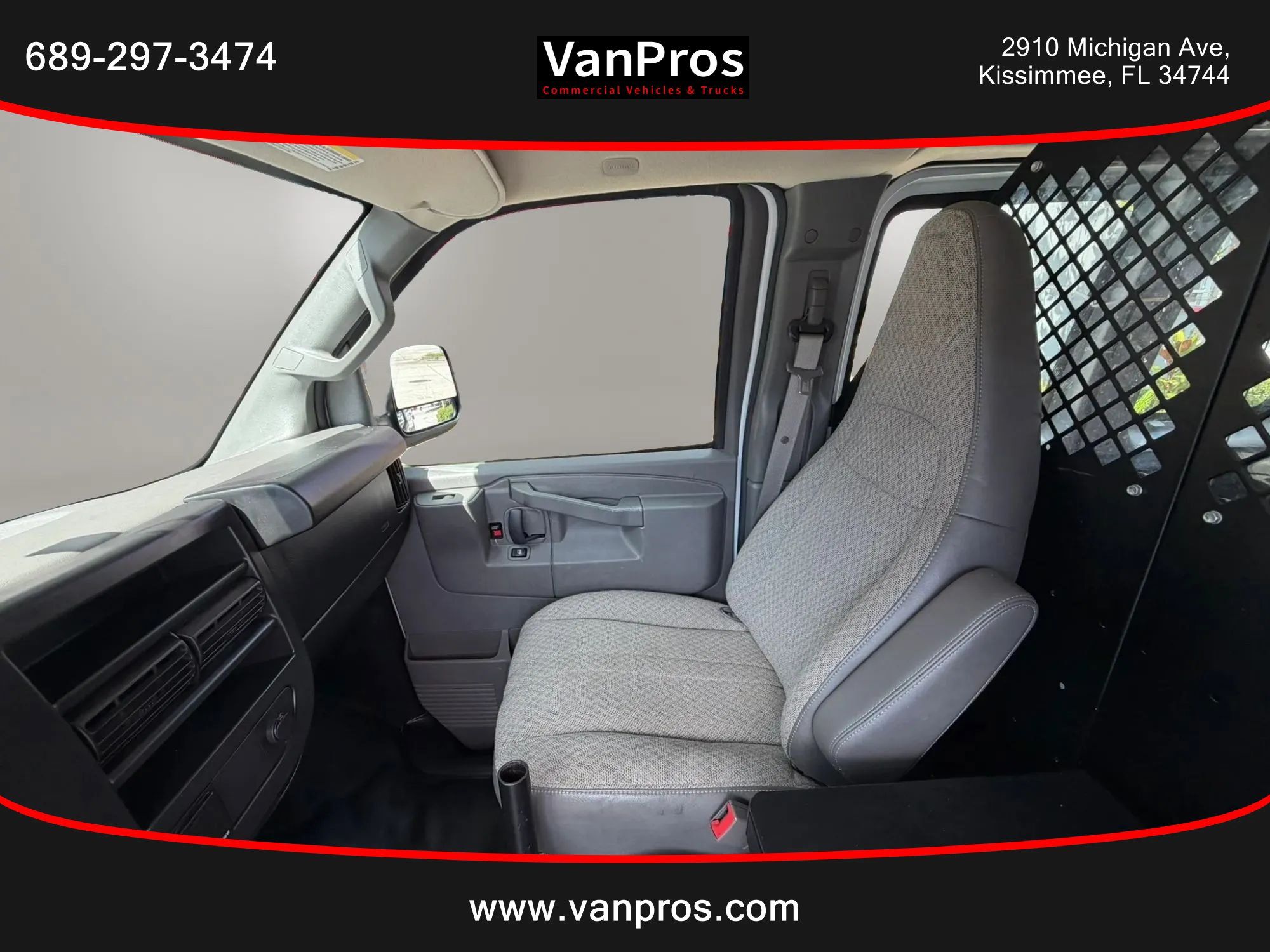 Used 2017 Chevrolet Express 2500 RWD image 11