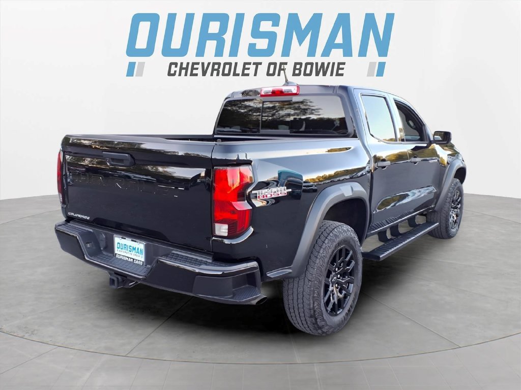 Certified 2024 Chevrolet Colorado Trail Boss w/ Advanced Trailering Package AWD/4WD image 3