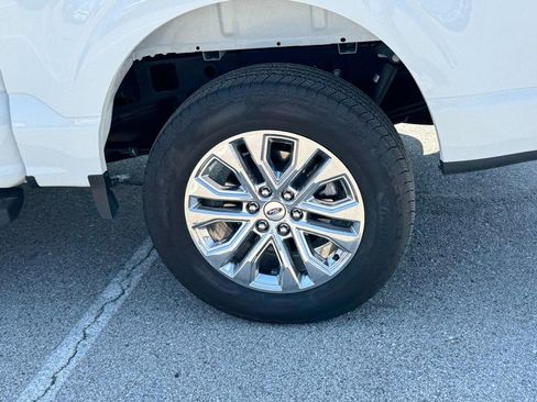 Used 2024 Ford F150 Lariat w/ Tow/Haul Package AWD/4WD image 7