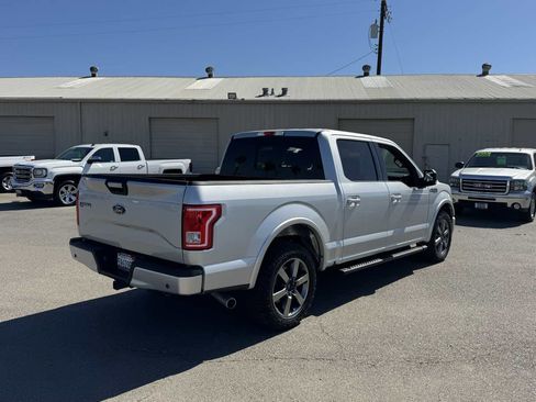 Used 2017 Ford F150 XLT w/ Equipment Group 302A Luxury image 11