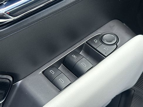 Used 2024 GMC Canyon AT4X w/ AT4X AEV Edition AWD/4WD image 15