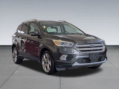 Used 2019 Ford Escape Titanium image 8