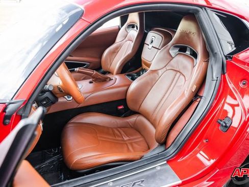 Used 2014 SRT Viper GTS w/ GTS Laguna Interior Package RWD image 4