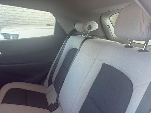 Used 2021 Chevrolet Bolt LT FWD image 16