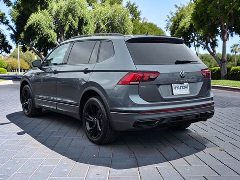 Used 2023 Volkswagen Tiguan SE R-Line FWD image 7