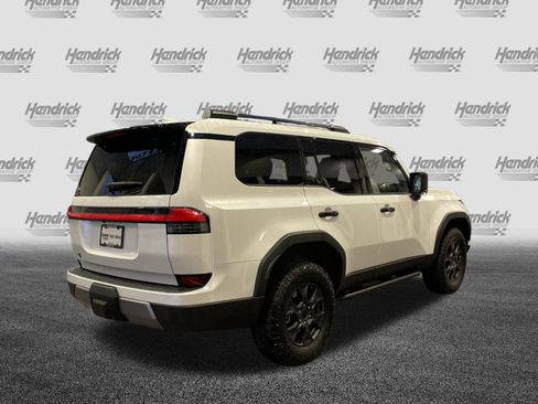 Used 2024 Lexus GX 550 image 10