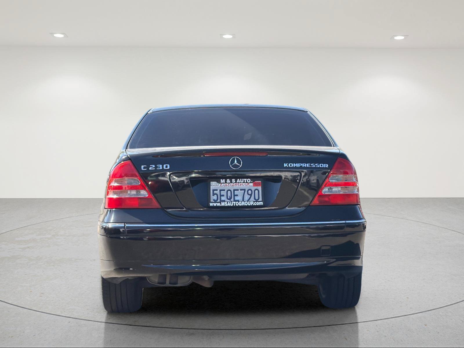 Used 2004 Mercedes-Benz C 230 Sedan image 3