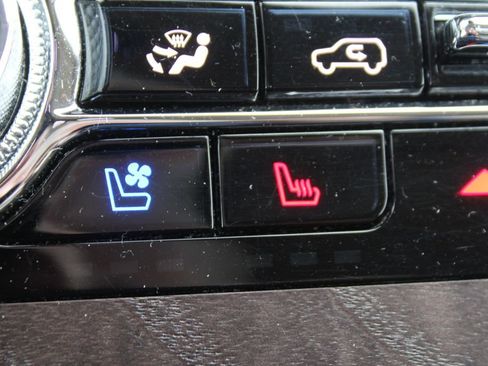 Used 2021 Lincoln Aviator Reserve w/ Equipment Group 201A image 46